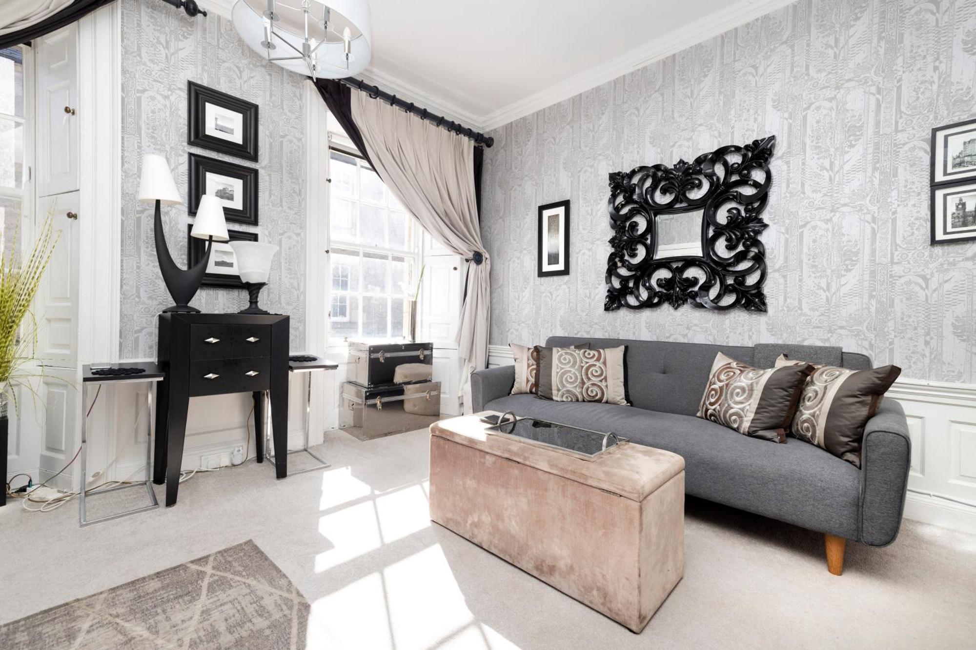 Joivy Exclusive Apartment At The Heart Of New Town EDI Kültér fotó